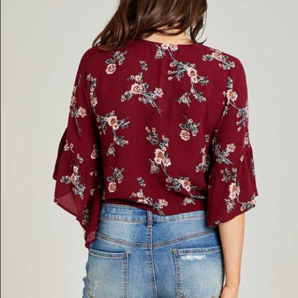 Altar'd State Arla V-Neck Top - Picture 2 of 14